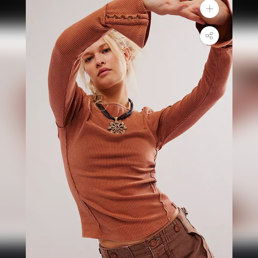 Free People Soul Sister Bell Sleeve Tee | Cedarwood | Medium NWT68.00